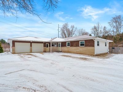 59445 S Lagrave St, Paw Paw, MI, 49079