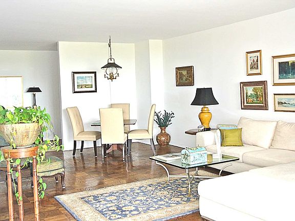 2nd image of 271-10 Grand Central Pkwy APT 12G