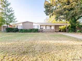207 Plaza Dr, Daleville, AL 36322