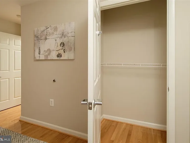 1308 Clifton St NW #217 — Photo 31