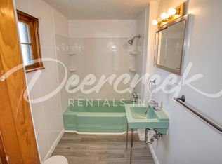 1501 3rd St, Natrona Heights, PA 15065