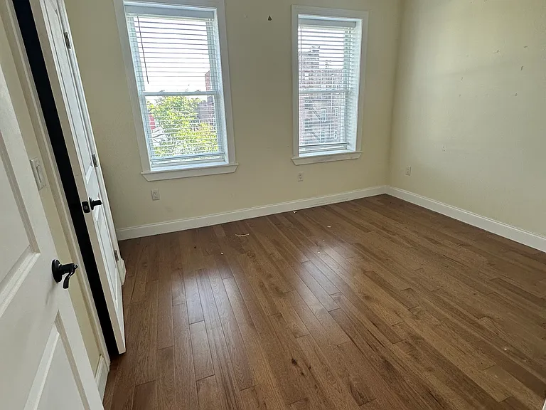 63 Sherman Pl #48 — Photo 8