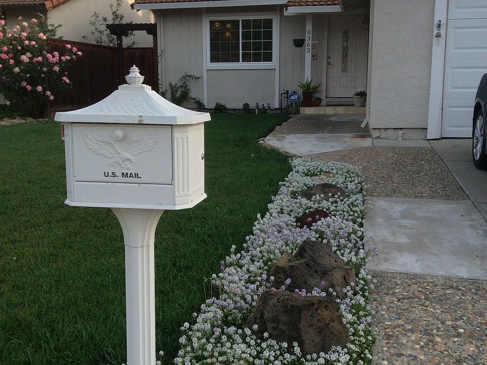 2nd image of 8363 Cypress Ct