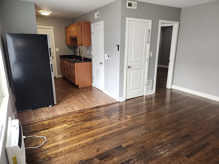 1706 Saint Charles Rd #2C — Photo 1