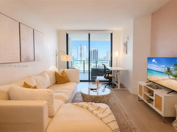 1600 NE 1st Ave #1605, Miami, FL 33132