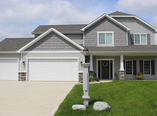 1263 Gruettert Ct, Fort Wayne, IN 46818