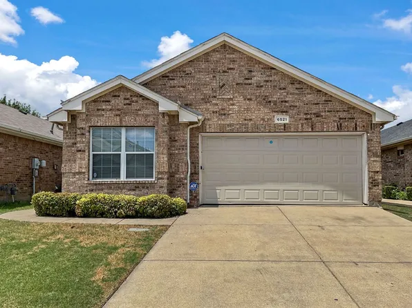 6521 Regina Dr, Fort Worth, TX 76131