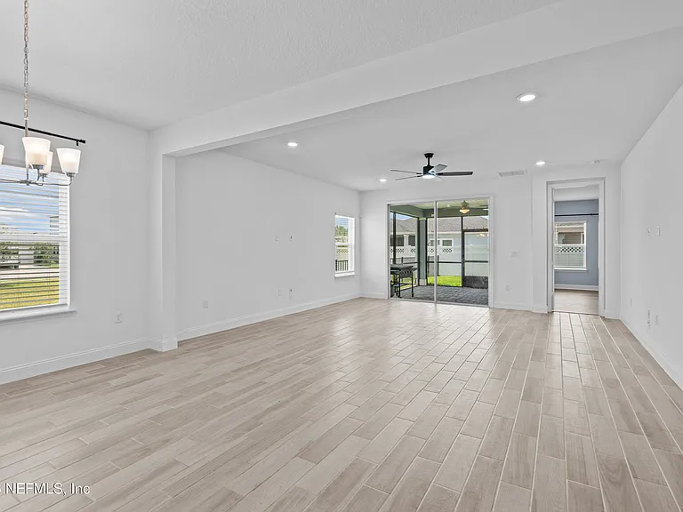 260 Oaklawn Ct — Photo 31