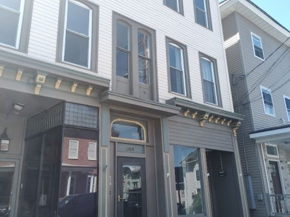 304 Front St #4-A