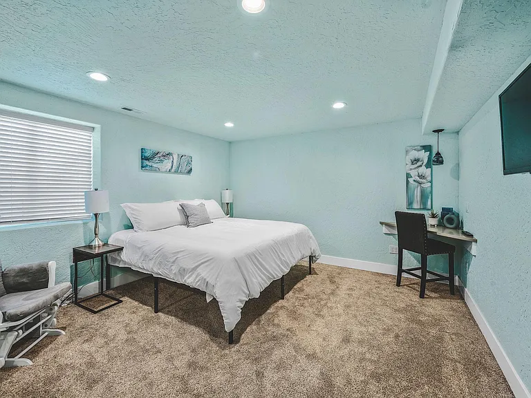 11168 N Bartlett Ave — Photo 25