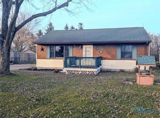 1709 Hopkins St, Defiance, OH 43512