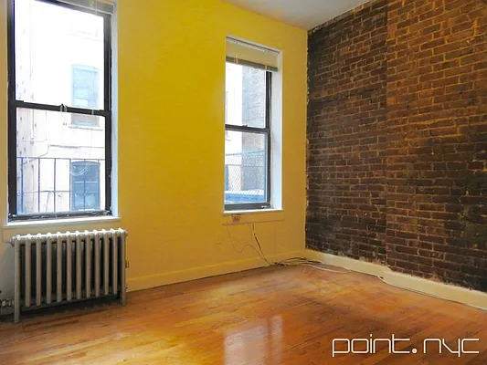 Rented by Point NYC | media 10