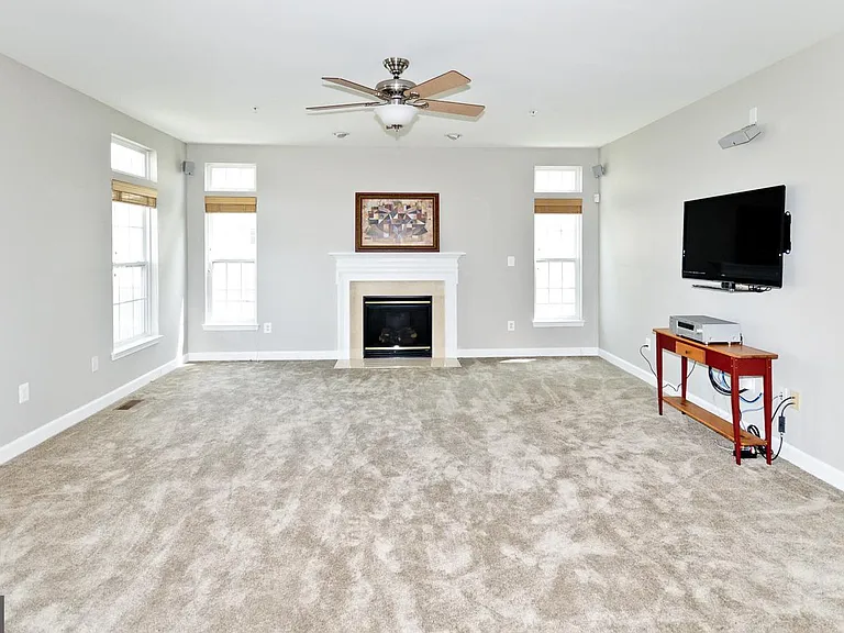 8006 Kingsmill Rd — Photo 21