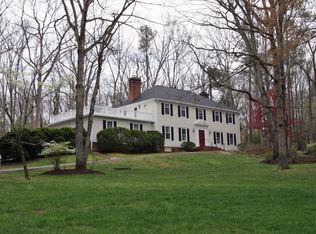 10829 Cherokee Rd, Midlothian, VA 23113