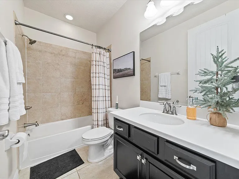 4938 Sprint Cir — Photo 10