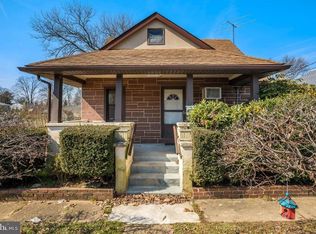 821 Woodland Ave, Glendora, NJ 08029