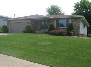 4535 Hialeah Dr, Parma, OH 44134
