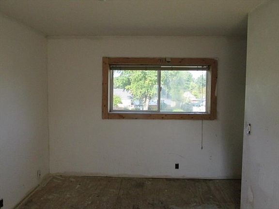 4th image of 3031 Breckel Hwy