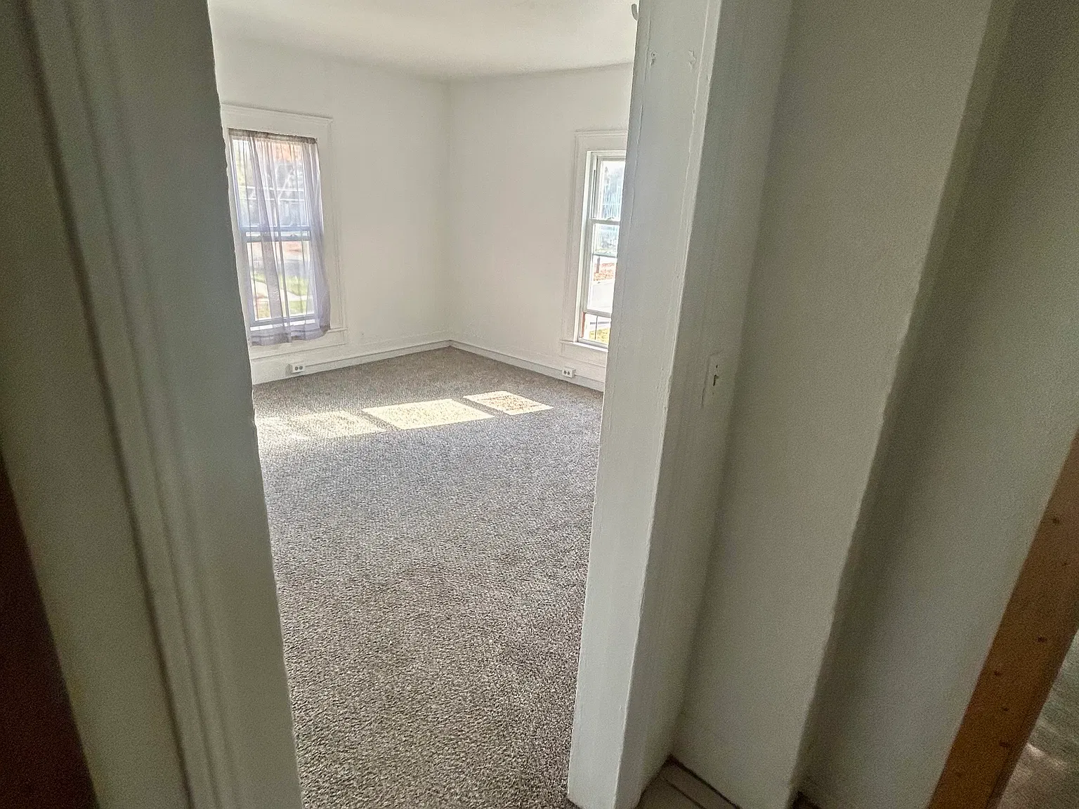 2 bed, $850 — Photo 3