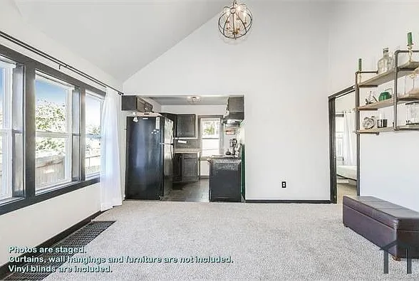 6401 Chestnut Ave — Photo 10