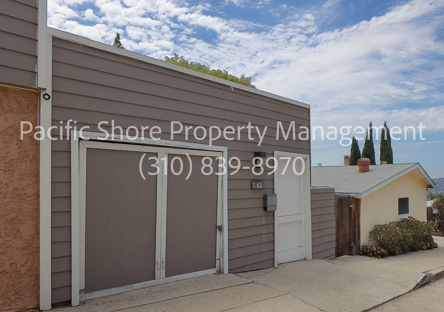 Medlow Apartments — Photo 1