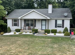 3310 Bowker Rd, Charlotte, TN 37036