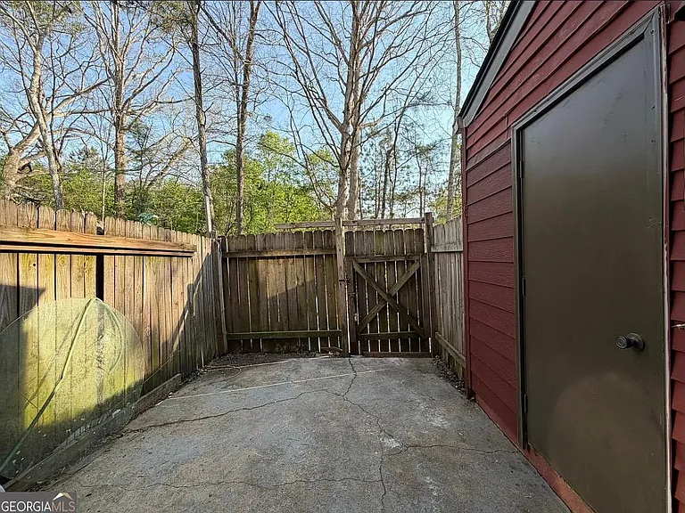 6720 Colchester Pl — Photo 4