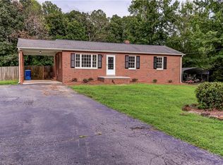1351 Lyndale Dr, Winston Salem, NC 27106