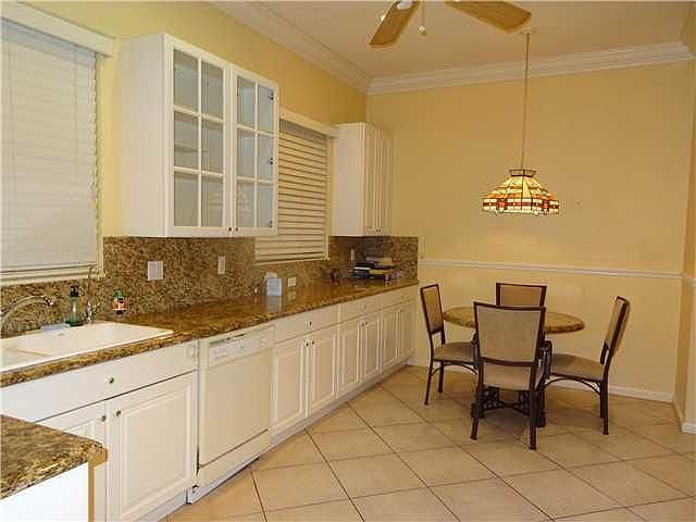 2nd image of 9096 Bay Harbour Cir