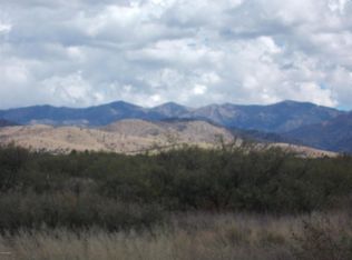 10200 E Sunrise Dr, Pearce, AZ 85625