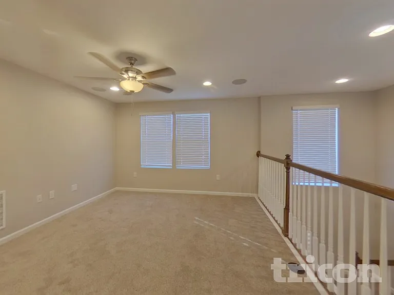 201 Sangmon Ct — Photo 14