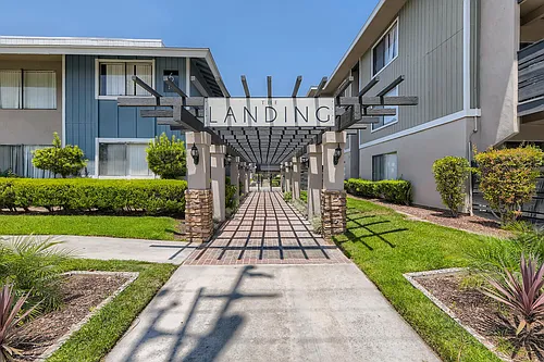 The Landing At Arrowhead Springs Photo 1