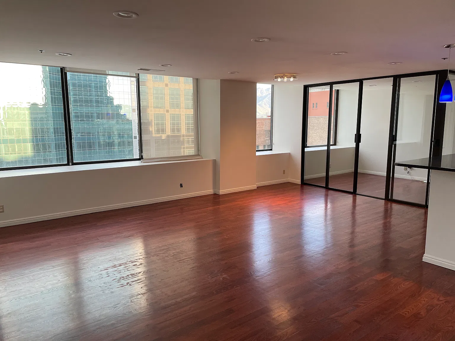 2 bed, 1509 sqft, $2,400 — Photo 2