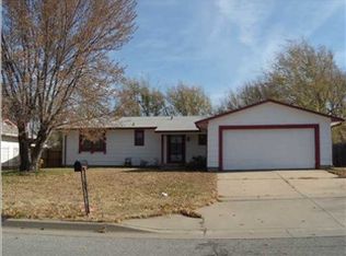 2416 N Battin Ave, Wichita, KS 67220