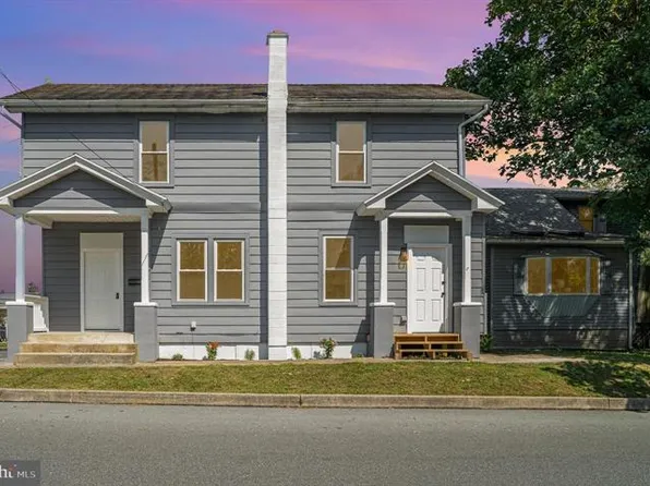 138 S Hetrick Ave, Palmyra, PA 17078