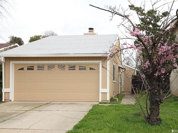 2nd image of 8459 Sunny Lake Way