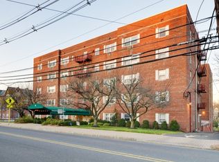 18 Springfield Ave APT 4F, Cranford, NJ 07016