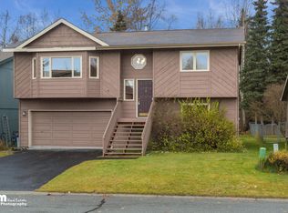 9111 Little Creek Dr, Anchorage, AK 99507