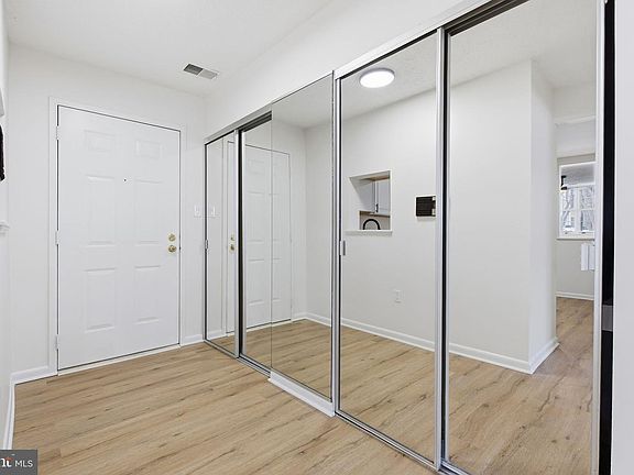 4th image of 2201 Woodbox Ln #2201A
