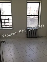 Rented by Kinyu Realty