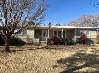 1406 S 9th St, Lamesa, TX 79331