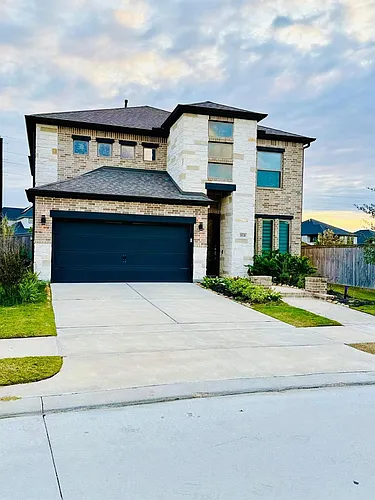 18531 Wolf Mountain Ln Photo 1