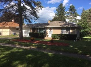 924 Blenheim Dr, Rockford, IL 61108