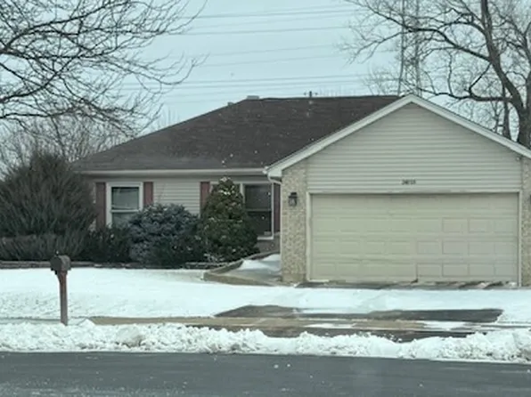24805 W Vermette Rd, Plainfield, IL 60585