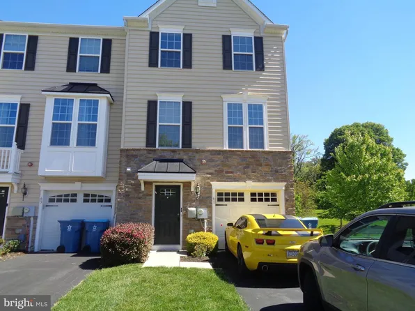 61 Old Cedarbrook Rd, Wyncote, PA 19095