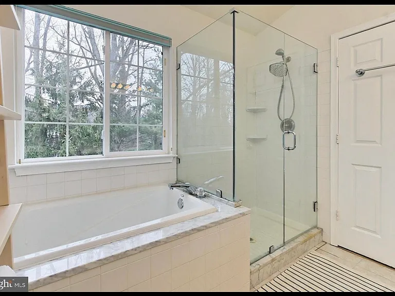 4635 Buckhorn Rdg — Photo 7