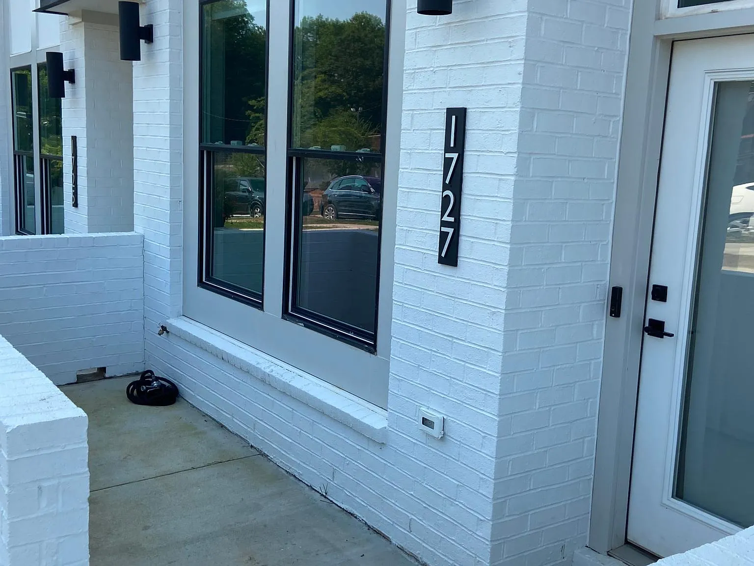 2 bed, 2.5 bath, 1460 sqft, $3,000 — Photo 2