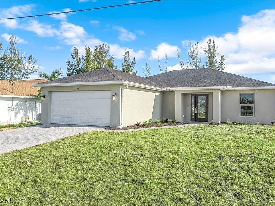 1st image of 4128 NE 10th Ave