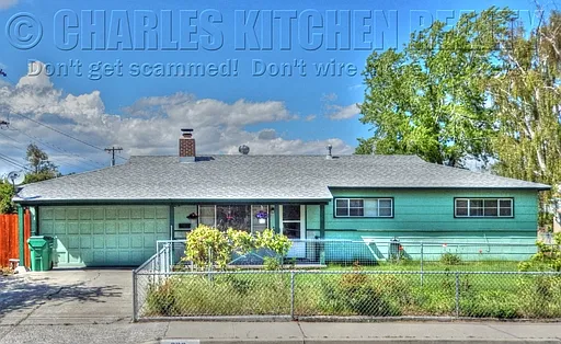 300 Bath St photo 1