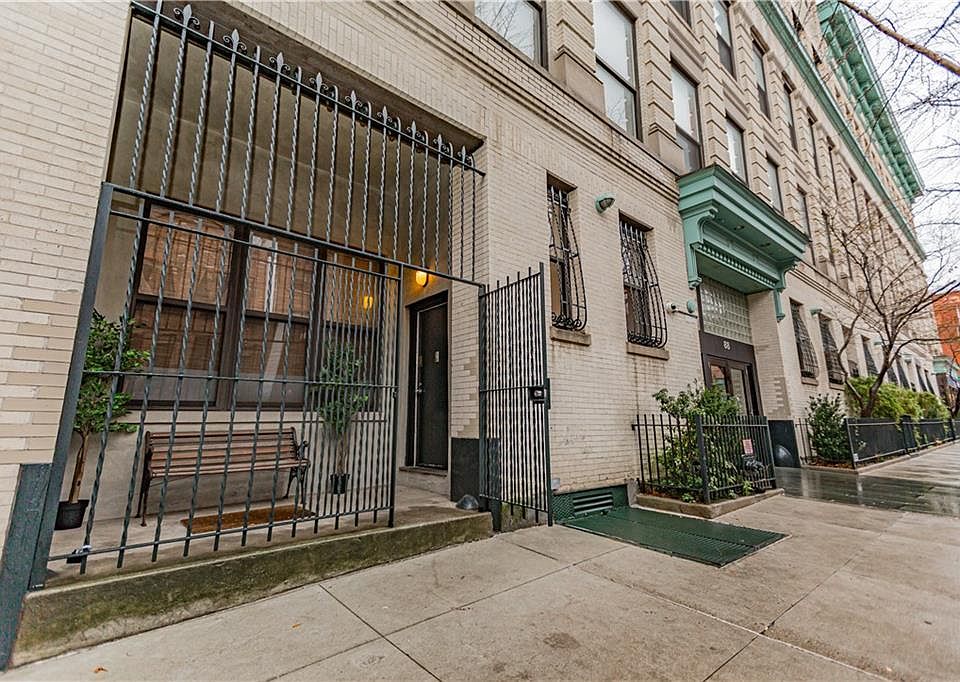 1st image of 88 Wyckoff St APT 1L